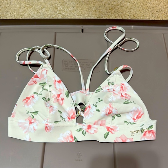 PINK Floral Strappy Bralette - Picture 1 of 4